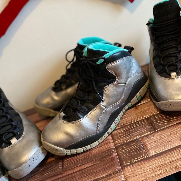 Air Jordan 10 Liberty - Picture 4 of 9